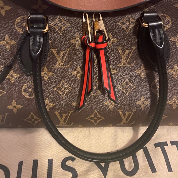 Louis Vuitton Tuileries NM Monogram bag never worn Authentic, limited edition - Picture 2 of 9